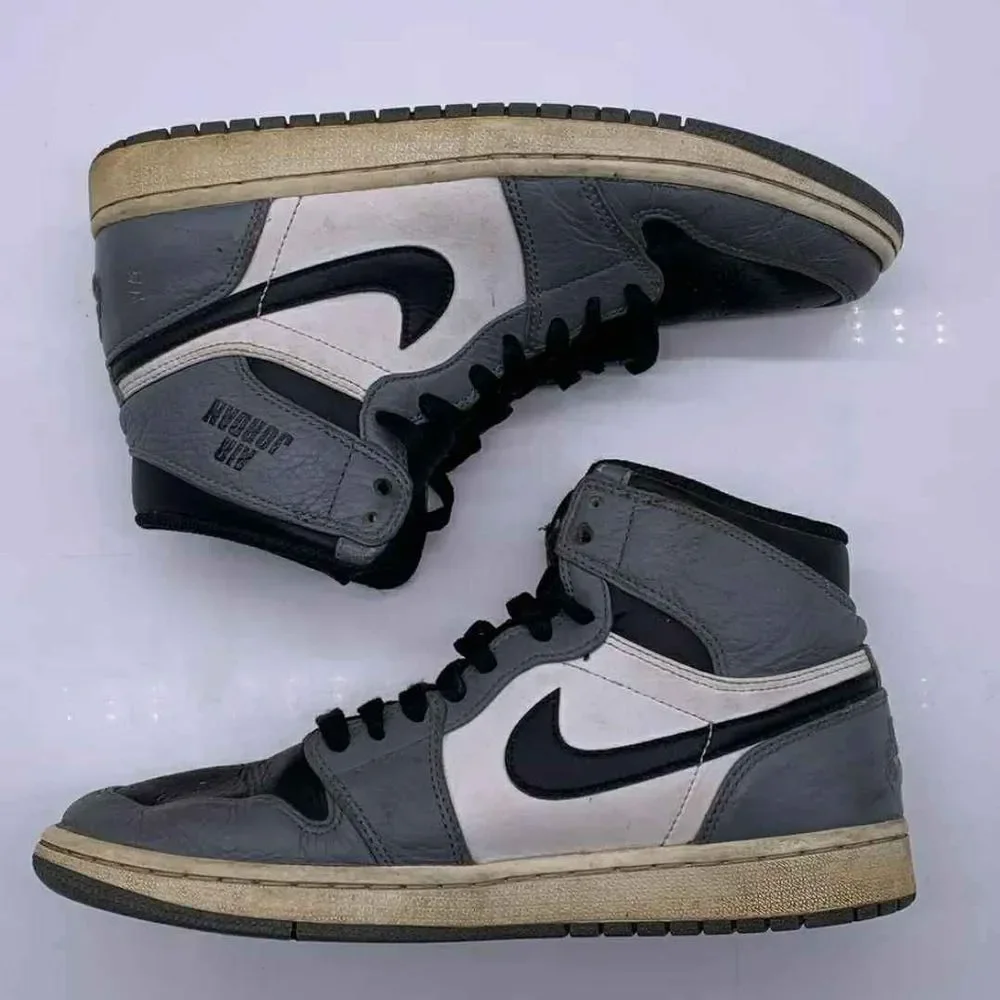 Nike Air Jordan One High Top Retro Lace Up Sneakers Tennis Shoes Size 8
